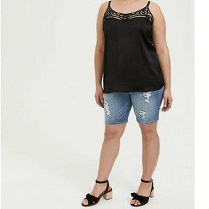 Torrid SKY HIGH SKINNY BERMUDA SHORT